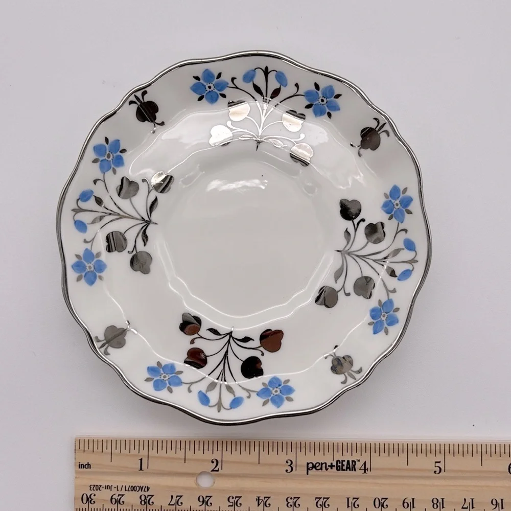 Wedgwood Bone China Flat Cup & Saucer Pattern WH 1583